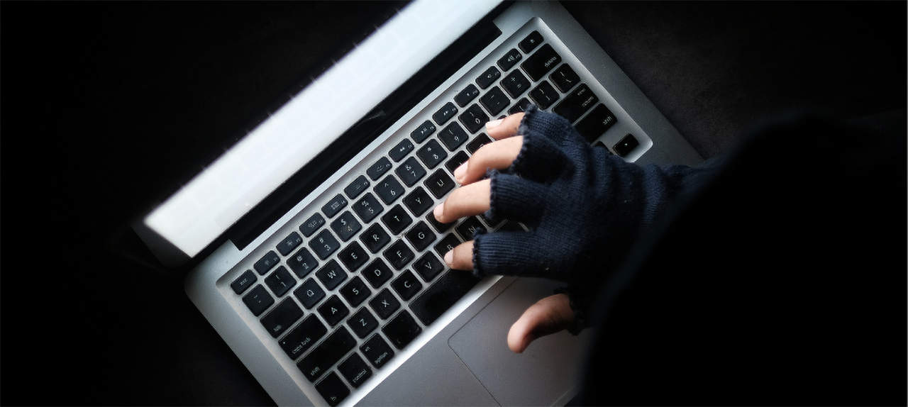 Image related to Thumbs down: Fraud and social media
